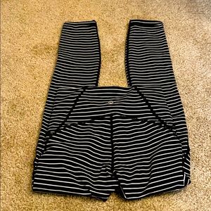 Lululemon leggings !